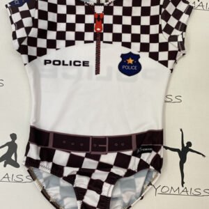 Police bajo pedido